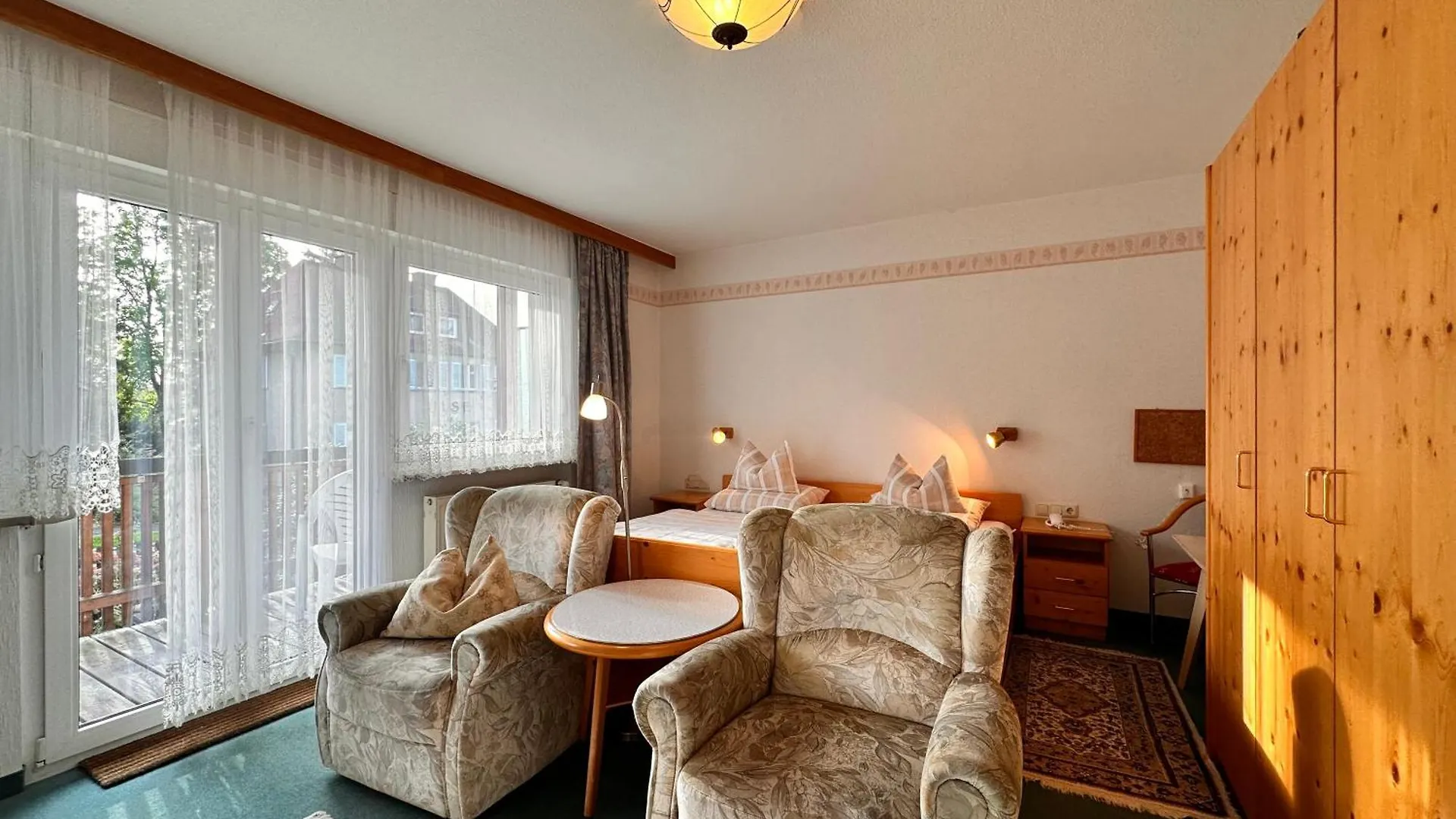 Pension Zum Loewen, Parkplatz, Fruehstueck, Wlan, Zentral Bad Steben